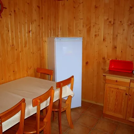 Letniskowy Grazyna Holiday home Kopalino