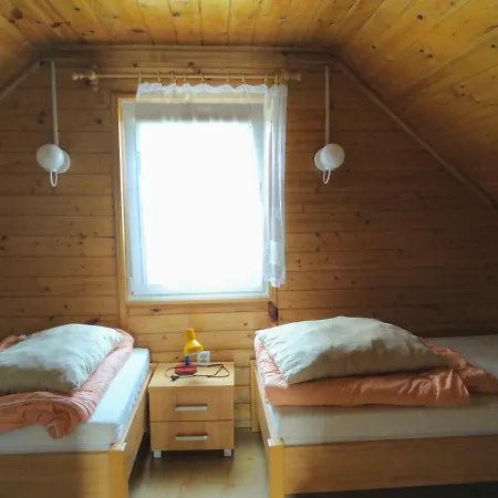 別荘 Letniskowy Grazyna コパリノ